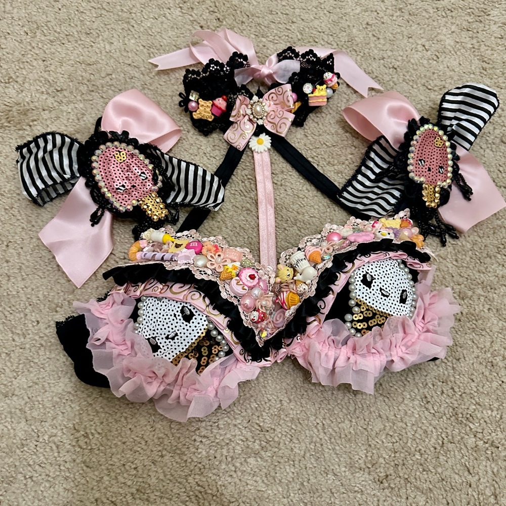 Candy-Land inspired Bra with Choker, rave EDM festival wear, cosplay - size 34A - Picture 4 of 6